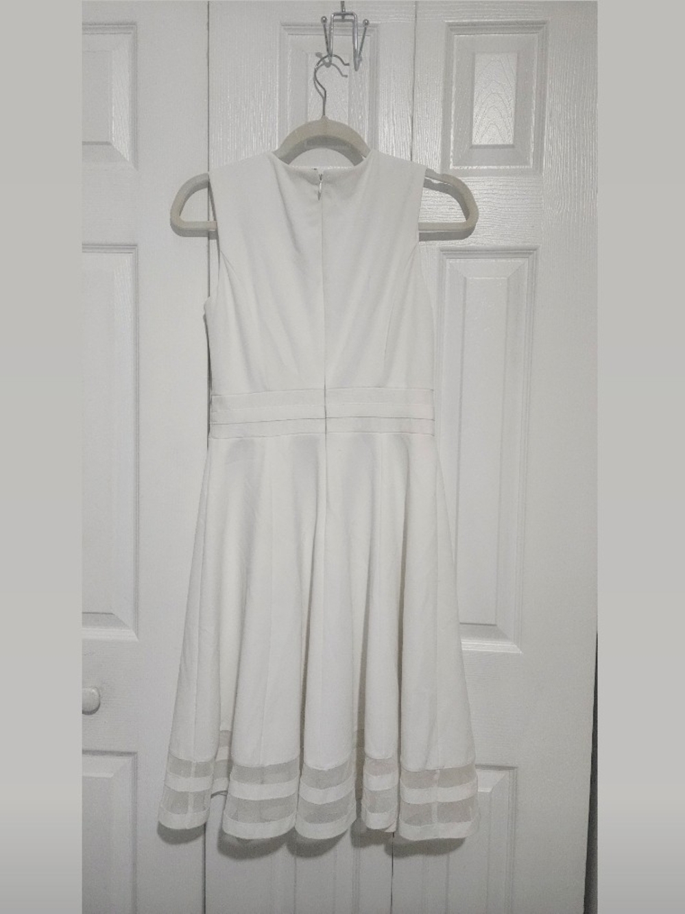 Calvin Klein White Sleeveless Fit-and-Flare Formal Dress